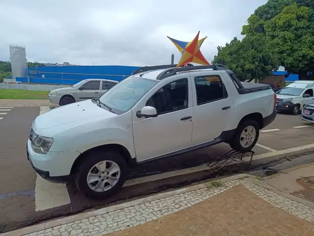 Carro Renault Duster Oroch 2022 1.6 16V SCe Expression (Flex)