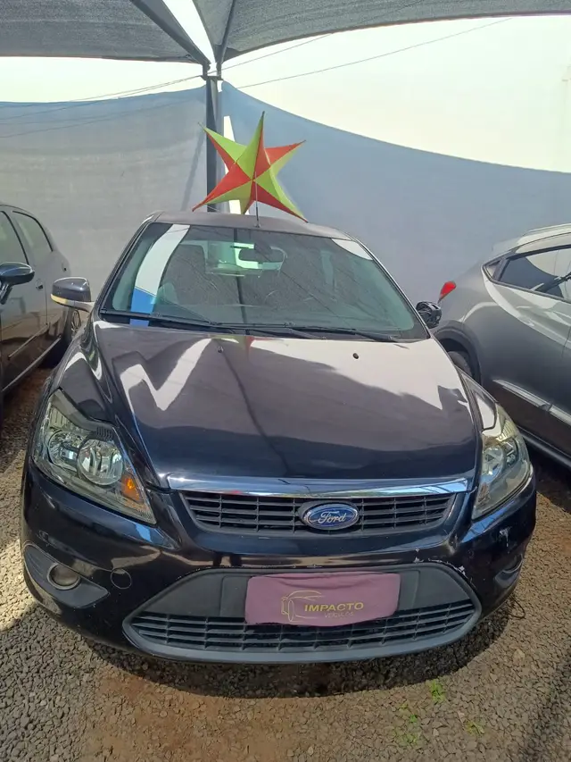 Carro Ford Focus Hatch 2009 GLX 2.0 16V Duratec