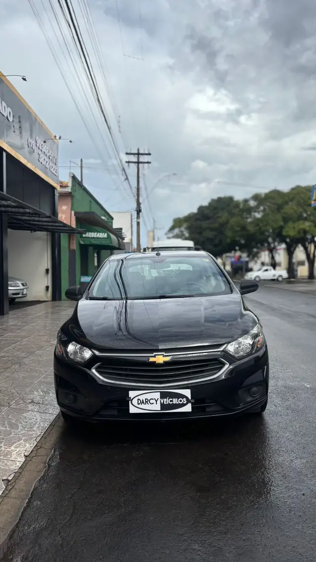 Carro Chevrolet Onix 2020 1.0 Joy SPE/4