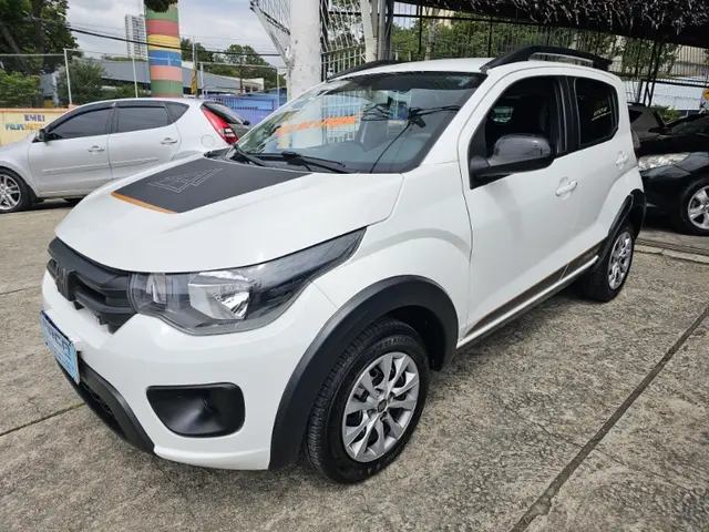 Carro Fiat Mobi 2024 Trekking 1.0