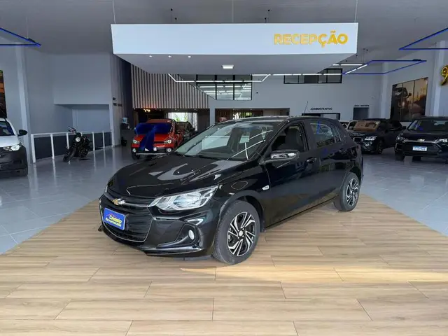 Carro Chevrolet Onix 2025 LT 1.0