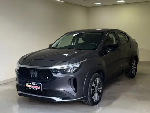 Carro Fiat Fastback 2025 Audace