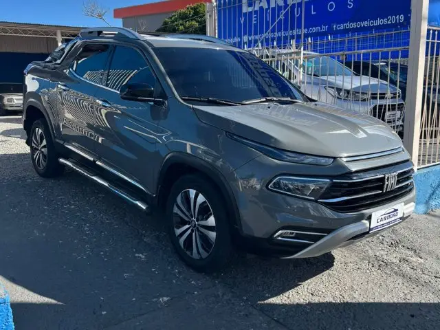Carro Fiat Toro 2023 Volcano 1.3