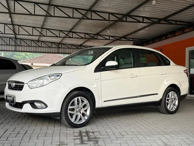 Carro Fiat Grand Siena 2013 Essence 1.6 16V (Flex)