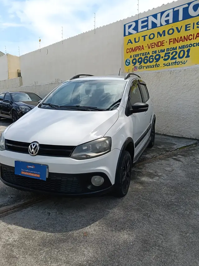 Carro Volkswagen CrossFox 2013 1.6 VHT (Flex)