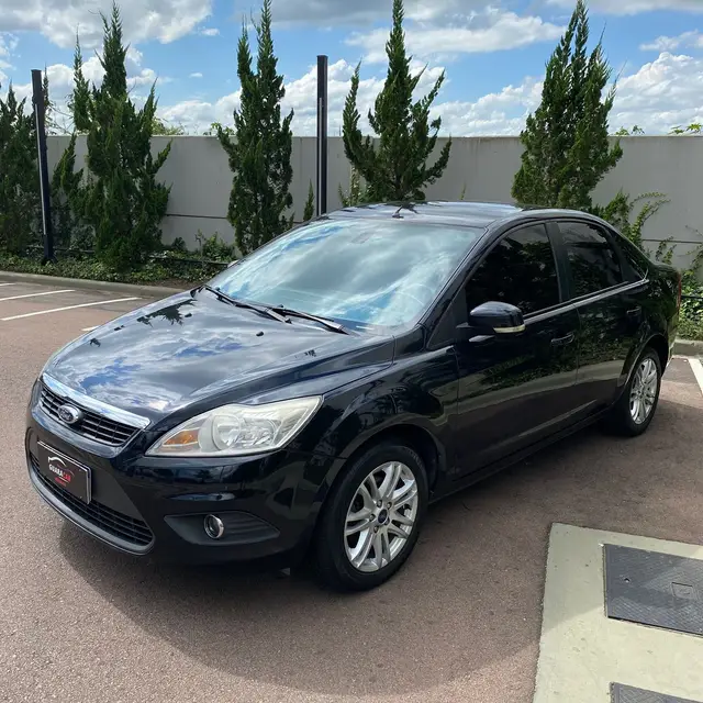 Carro Ford Focus Sedan 2013 GLX 2.0 16V (Flex) (Aut)