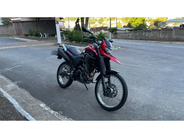 Moto Yamaha XTZ 250 Lander 2024 ABS