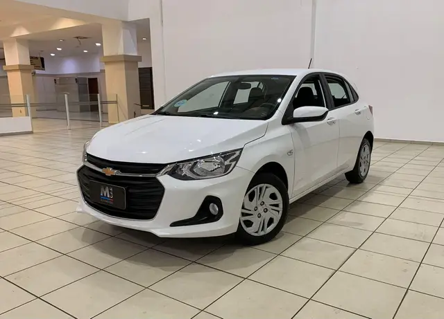 Carro Chevrolet Onix 2025 LT 1.0