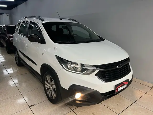 Carro Chevrolet Spin 2022 Activ 5 1.8 (Flex) (Aut)