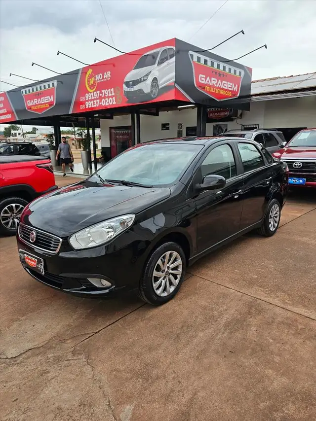 Carro Fiat Grand Siena 2019 Evo Attractive 1.4 8V (Flex)
