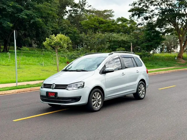 Carro Volkswagen SpaceFox 2012 1.6 8V Trend (Flex)