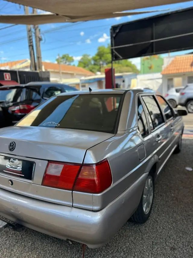 Carro Volkswagen Santana 2001 2.0 MI