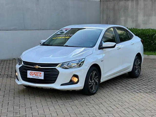 Carro Chevrolet Onix Plus 2024 LT 1.0