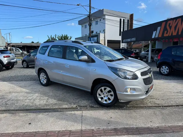 Carro Chevrolet Spin 2014 LTZ 7S 1.8 (Flex) (Aut)