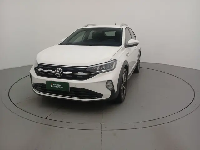 Carro Volkswagen Nivus 2023 Highline 200 TSI
