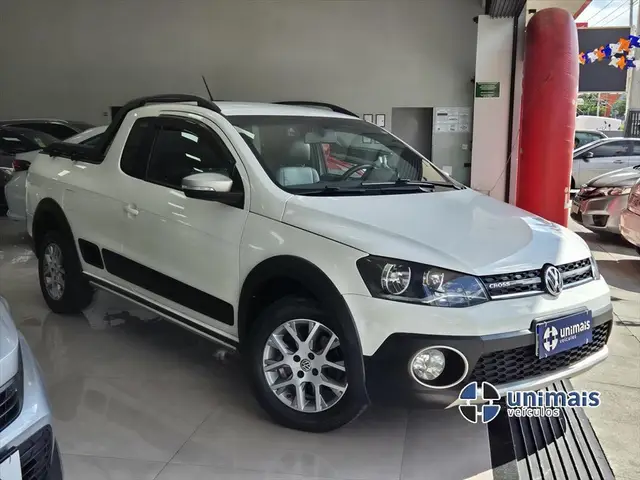 Carro Volkswagen Saveiro 2015 Cross 1.6 16v MSI CE (Flex)