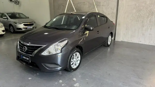 Carro Nissan Versa 2017 1.0 12V S (Flex)