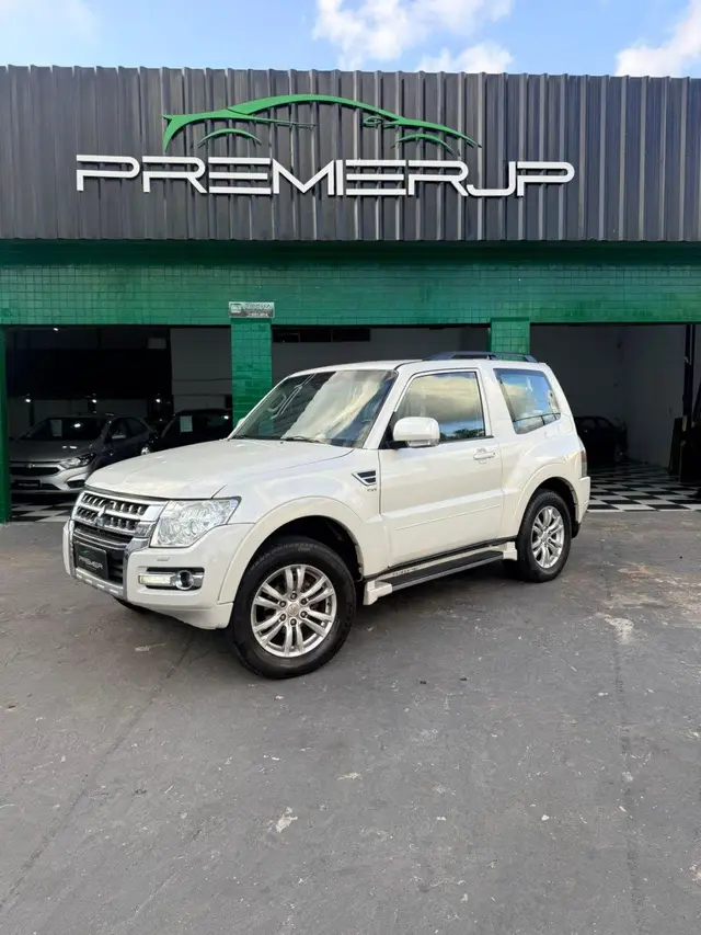 Carro Mitsubishi Pajero Full 2016 3.8 V6 3D HPE 4WD