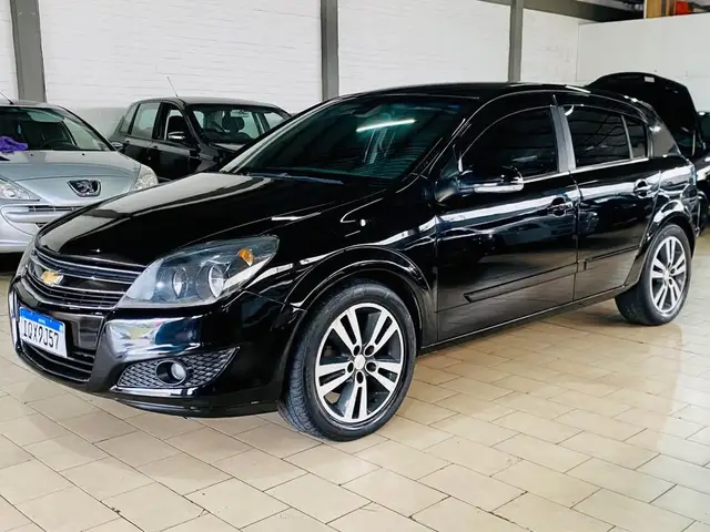 Carro Chevrolet Vectra GT 2010 -X 2.0 8V (Flex)