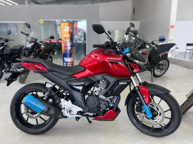 Moto Yamaha Fazer FZ15 2025 Connected