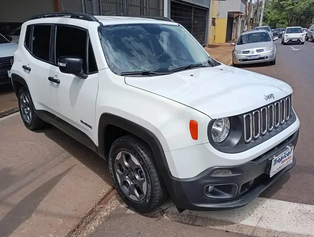 Carro Jeep Renegade 2017 Sport 1.8 4x2 (Flex)