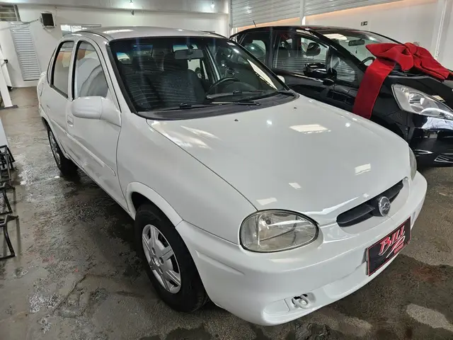 Carro Chevrolet Classic 2004 Corsa Sedan  1.0 MPFi