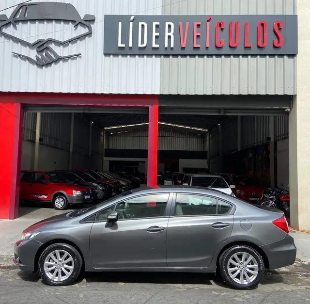 Carro Honda Civic 2014 New  LXR 2.0 i-VTEC (Aut) (Flex)