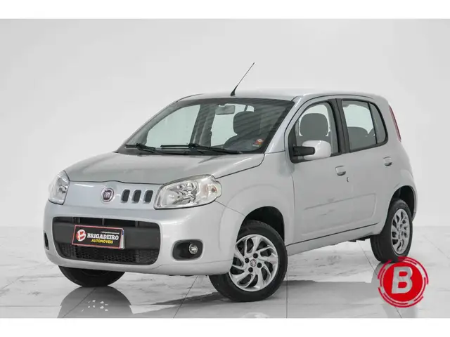 Carro Fiat Uno 2014 Vivace 1.0 8V (Flex) 4p