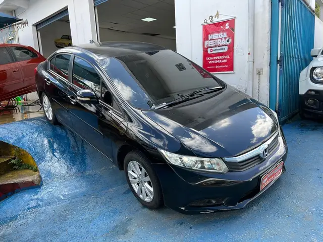 Carro Honda Civic 2014 New  LXS 1.8 16V i-VTEC (Flex)