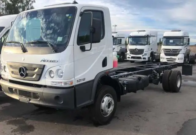 Caminhão Mercedes-Benz Accelo 2022 1016/46 C.EST
