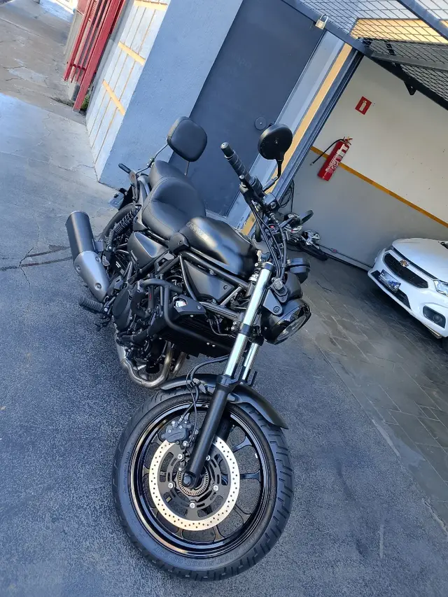 Moto Kawasaki Eliminator 500 2025 500