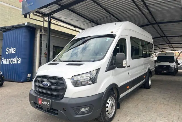 Carro Ford Transit 2023 Minibus 18 Lug. 2.0 Diesel