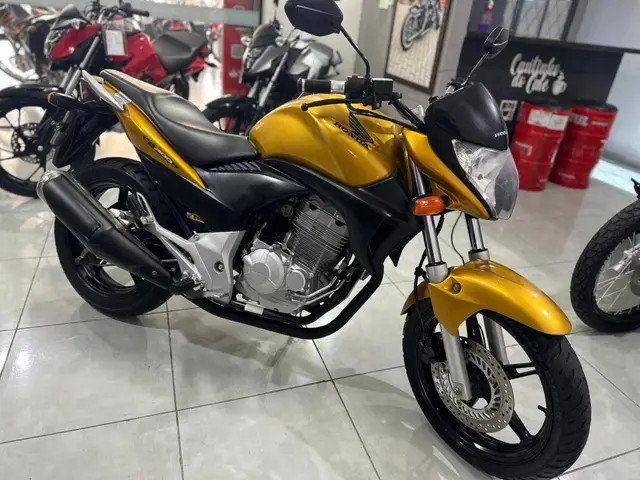 Moto Honda CB 300R 2010 Standard