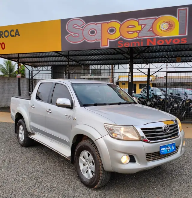 Carro Toyota Hilux Cabine Dupla 2013 Hilux 2.7 SR CD 4x2 (Flex) (Aut)