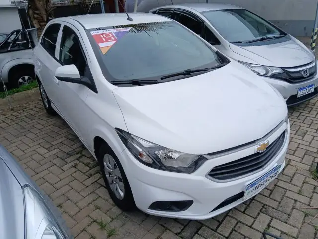 Carro Chevrolet Onix 2019 1.0 LT SPE/4