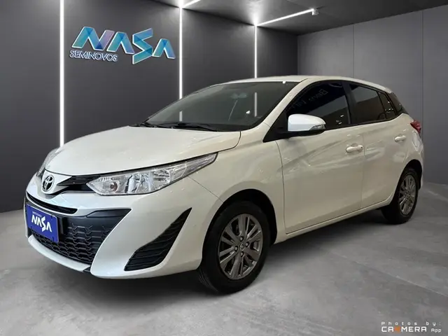Carro Toyota Yaris 2020 1.5 XL Plus Connect CVT (Flex)