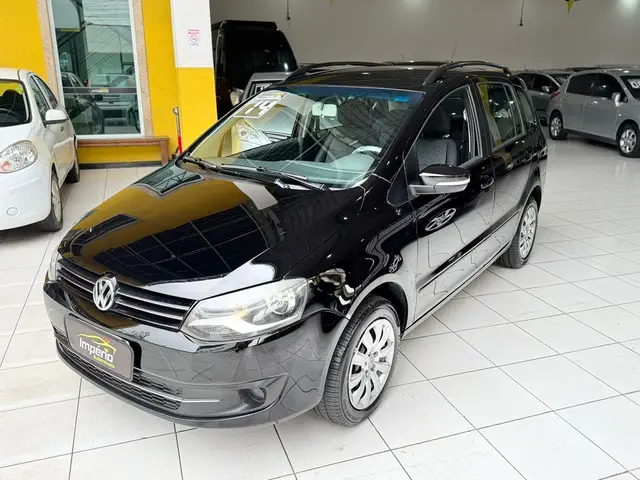 Carro Volkswagen SpaceFox 2014 1.6 8V Trend (Flex)