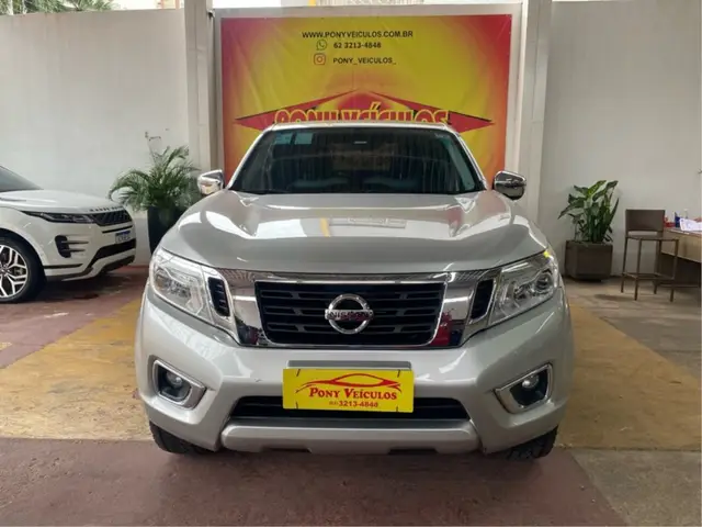 Carro Nissan Frontier 2022 XE CD 4x4 2.3 Bi-TB Diesel Aut.