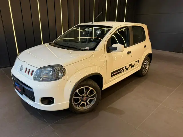 Carro Fiat Uno 2012 Sporting 1.4 8V (Flex) 4p