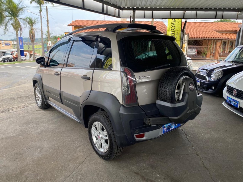 Fiat Idea Adventure 1.8 16V E.TorQ (Flex)