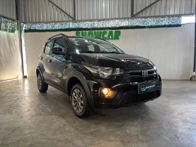 Carro Fiat Mobi 2025 Trekking 1.0