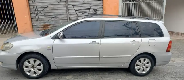 Carro Toyota Fielder 2006 1.8 16V (aut)