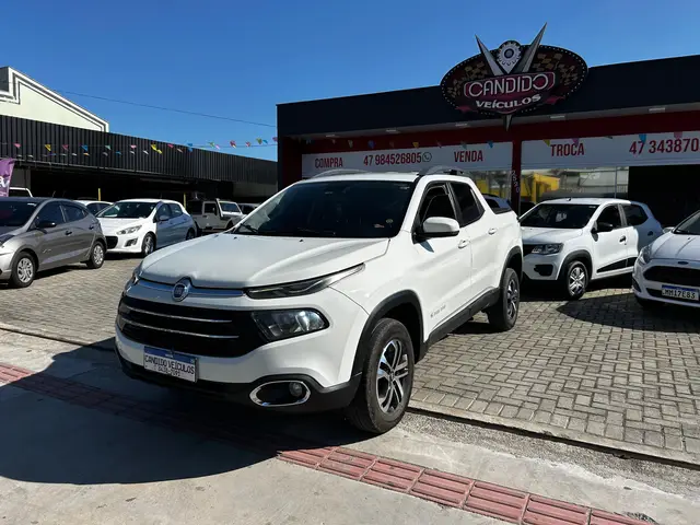 Carro Fiat Toro 2017 Freedom Open Edition Plus 1.8 AT6 4x2 (Flex)