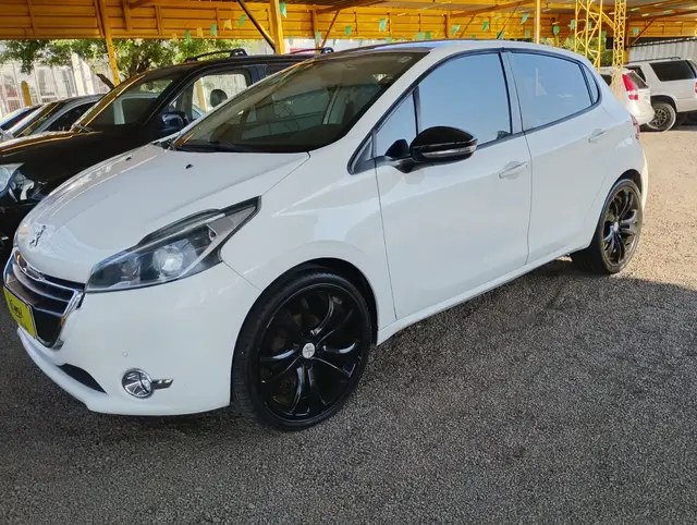 Carro Peugeot 208 2014 Allure 1.5 8V (Flex)