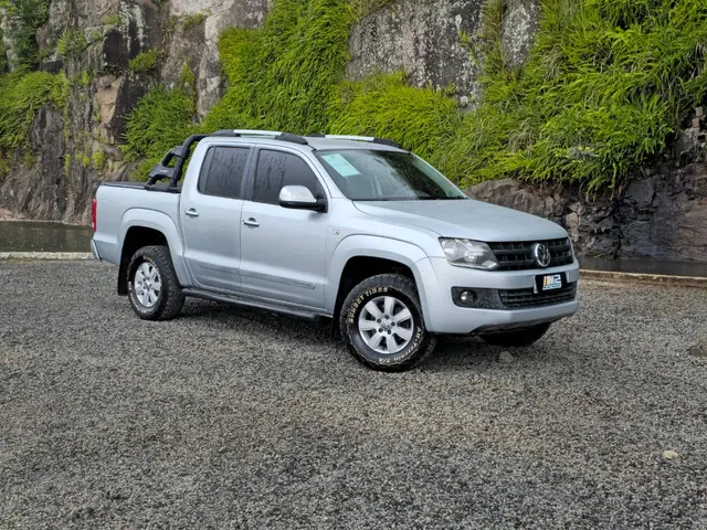 Carro Volkswagen Amarok 2014 2.0 S 4x4 TDi (Cab Dupla)