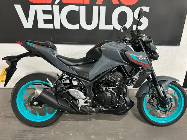 Moto Yamaha MT-03 2024 ABS