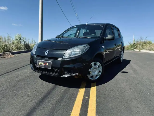 Carro Renault Sandero 2014 Authentique 1.0 16V (flex)