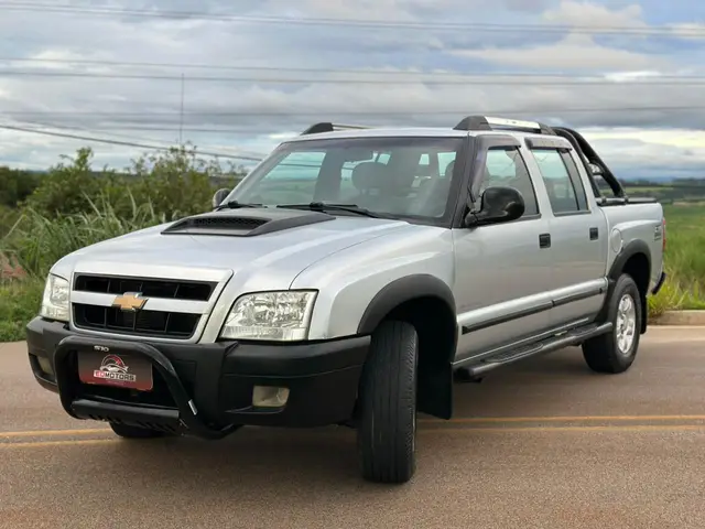 Carro Chevrolet S10 Cabine Dupla 2009 S10 Advantage 4x2 2.4 (Flex) (Cab Dupla)