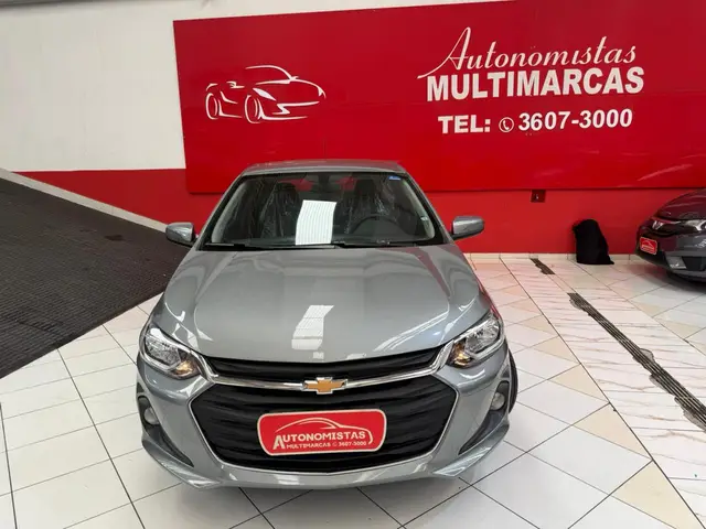 Carro Chevrolet Onix Plus 2025 LT 1.0