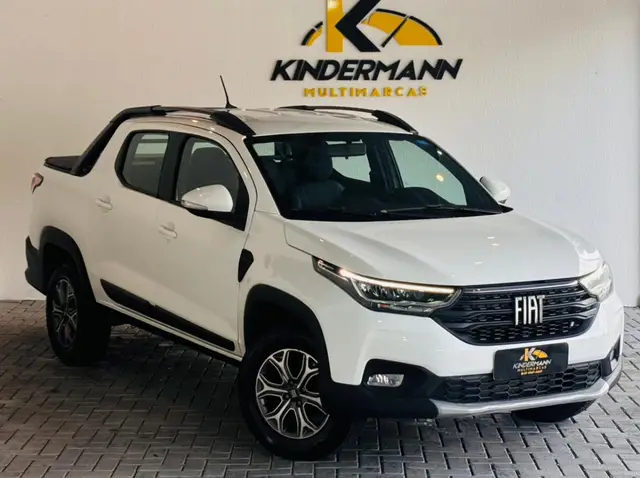Carro Fiat Strada 2022 Volcano 1.3 CD (Flex)